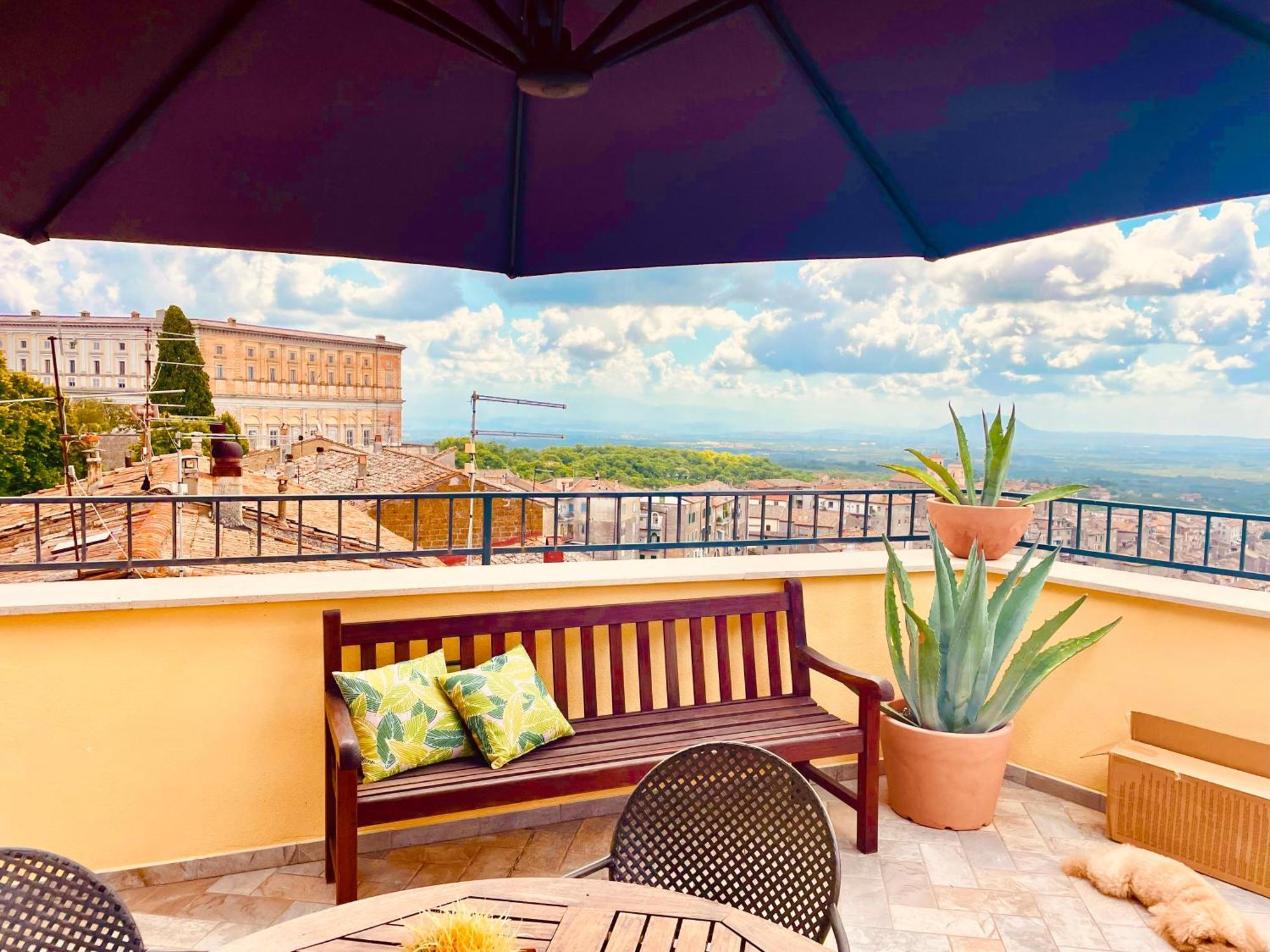 Casa Checca Appartamenti Per Vacanze Caprarola Kültér fotó