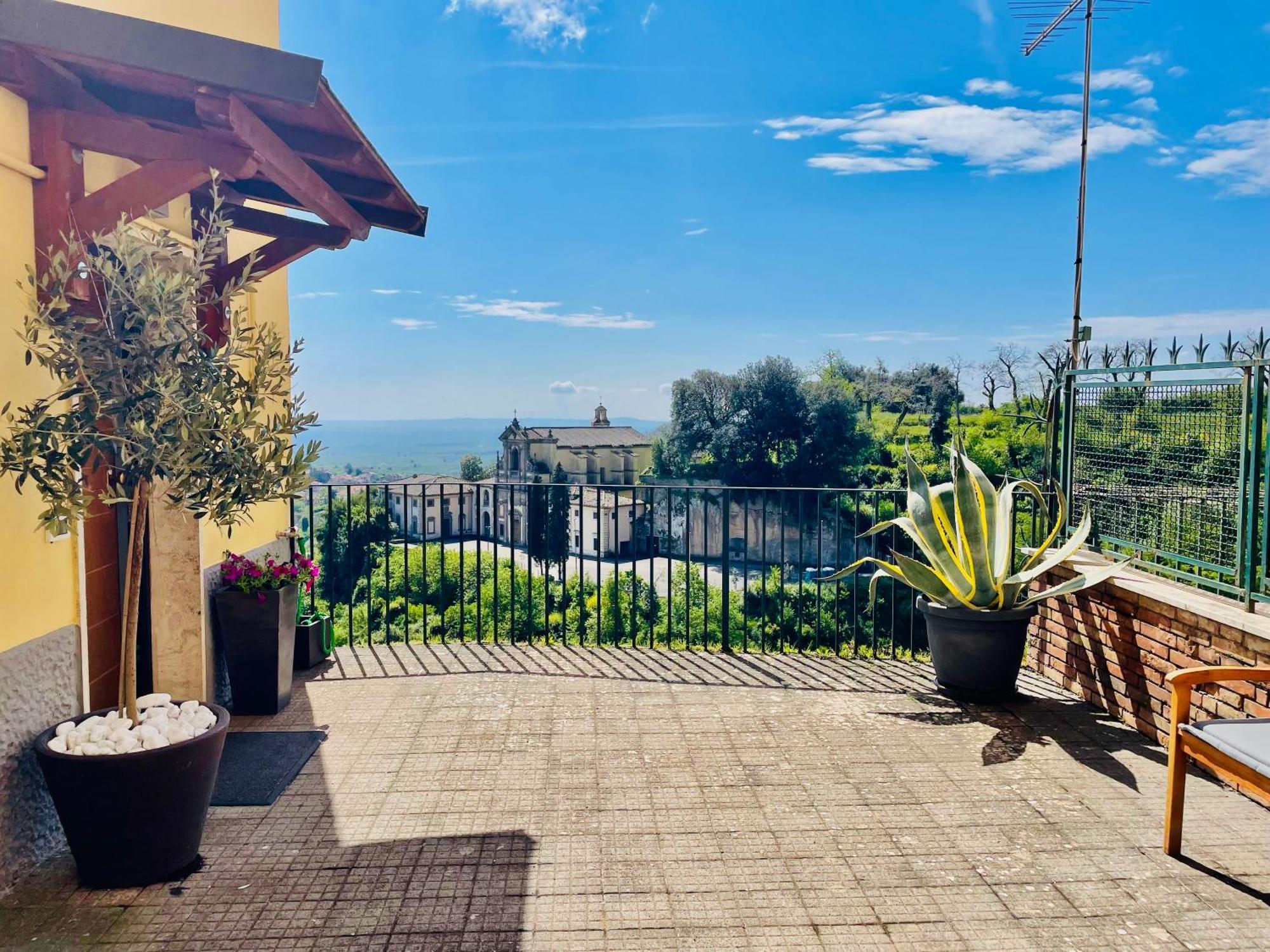 Casa Checca Appartamenti Per Vacanze Caprarola Kültér fotó